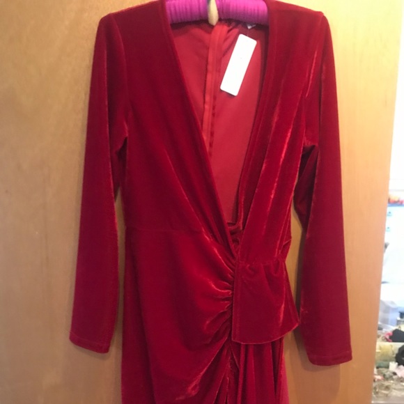 alexandre vauthier red velvet dress